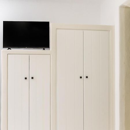 Naxos Downtown Apartments & Suites Naxos City الغرفة الصورة