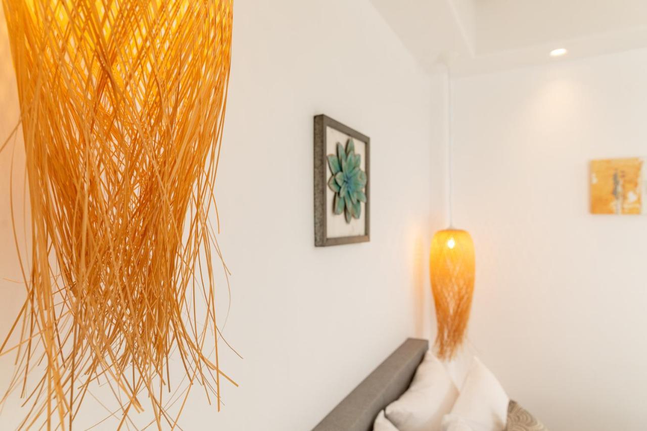 Naxos Downtown Apartments & Suites Naxos City المظهر الخارجي الصورة