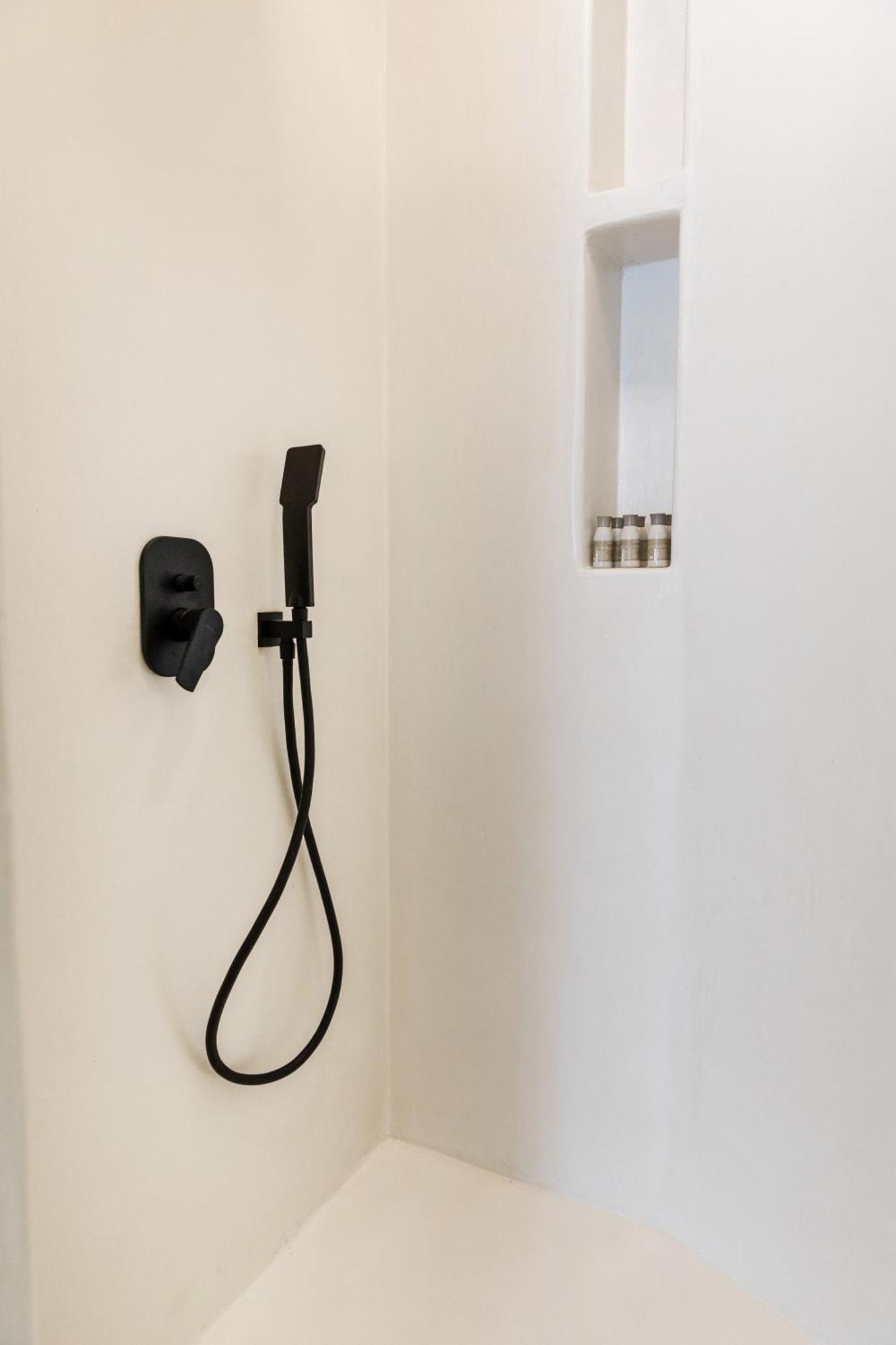 Naxos Downtown Apartments & Suites Naxos City الغرفة الصورة