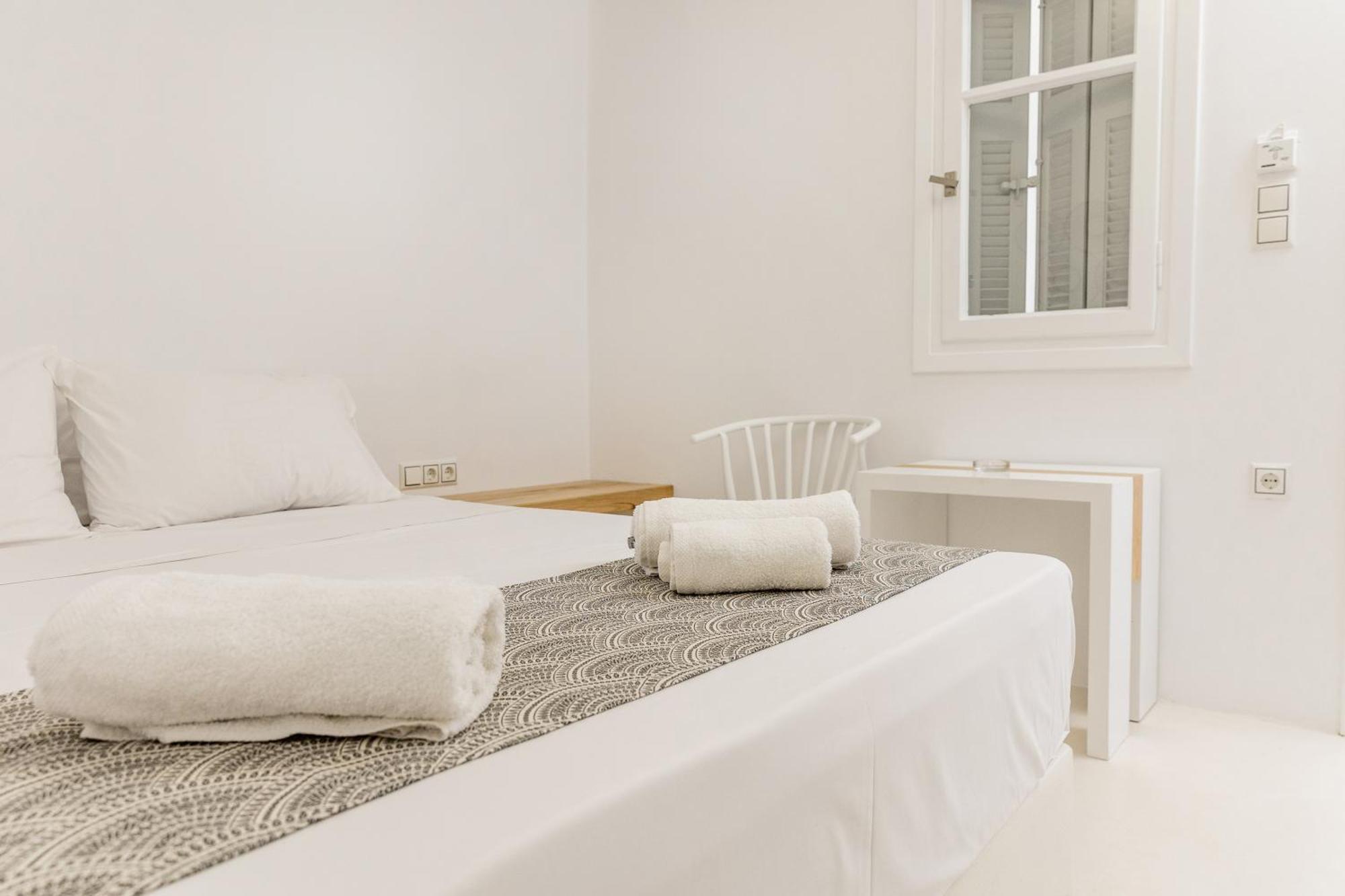 Naxos Downtown Apartments & Suites Naxos City الغرفة الصورة